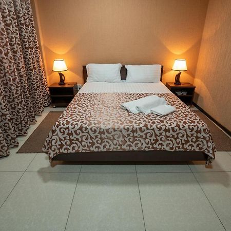 טשקנט Rohat Hotel Chilonzor מראה חיצוני תמונה