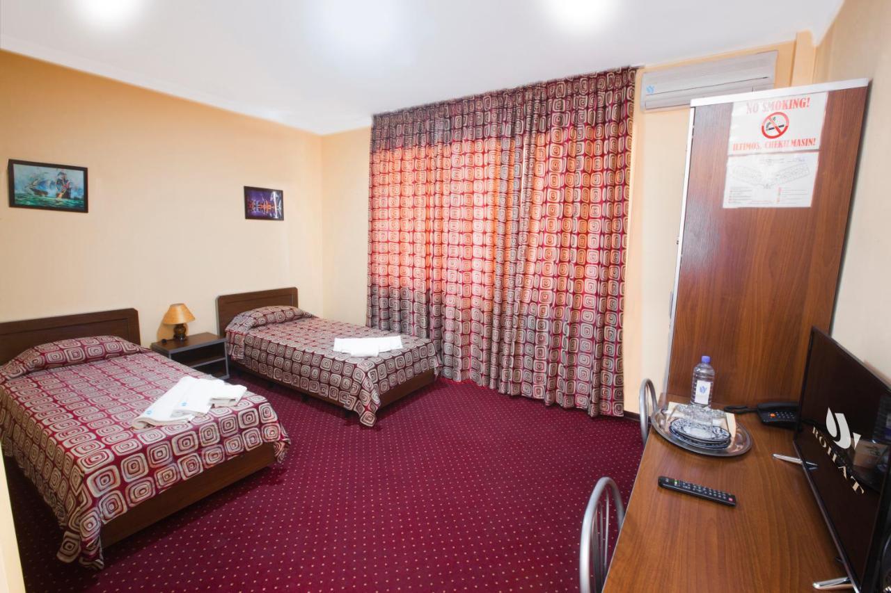 טשקנט Rohat Hotel Chilonzor מראה חיצוני תמונה