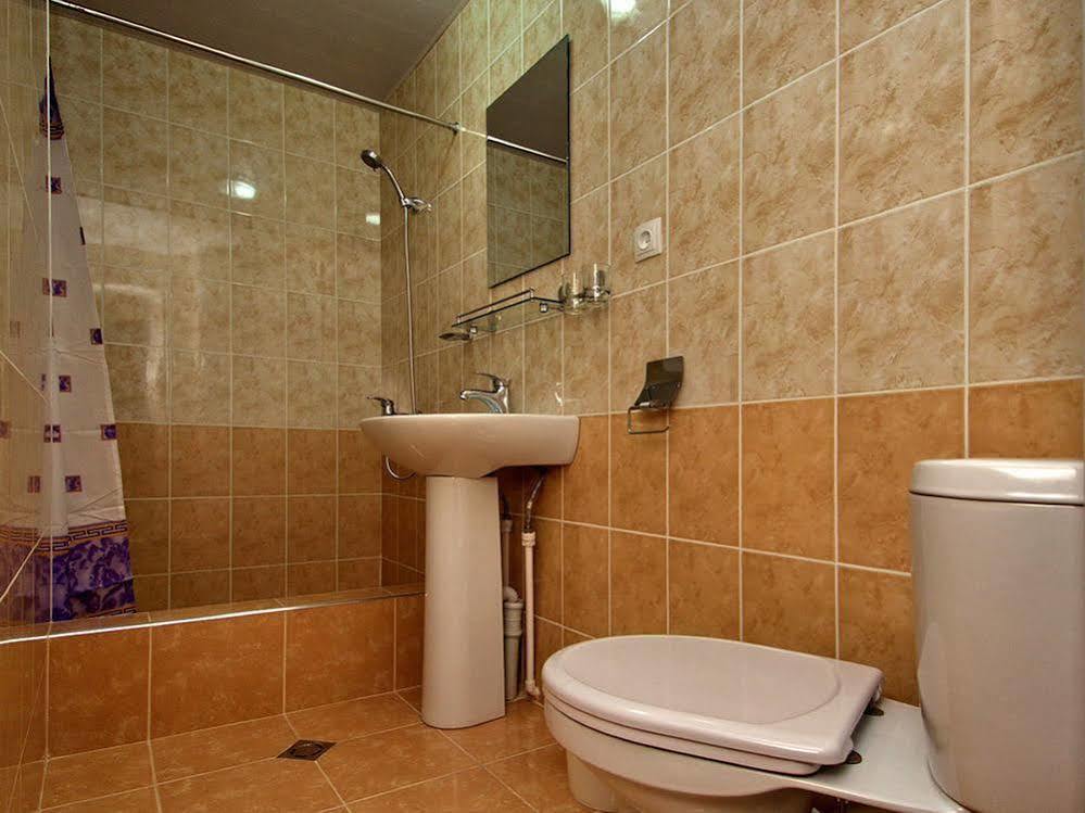 טשקנט Rohat Hotel Chilonzor מראה חיצוני תמונה
